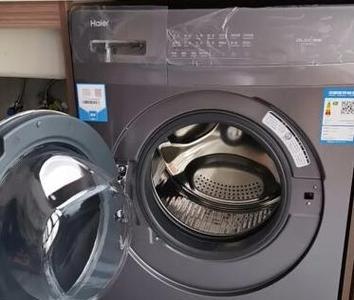如何正确清洗直筒自动洗衣机（掌握关键步骤）